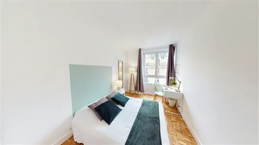Rooms in Paris 16ème arrondissement (South) - photo 2
