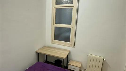 Rooms in Barcelona Eixample - photo 4