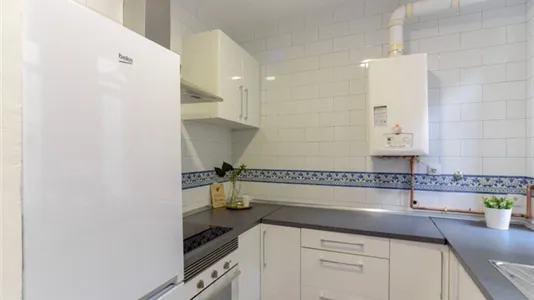 Rooms in Madrid Centro - photo 8