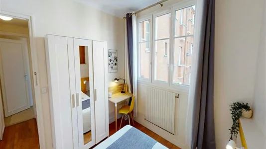 Rooms in Paris 16ème arrondissement (South) - photo 3