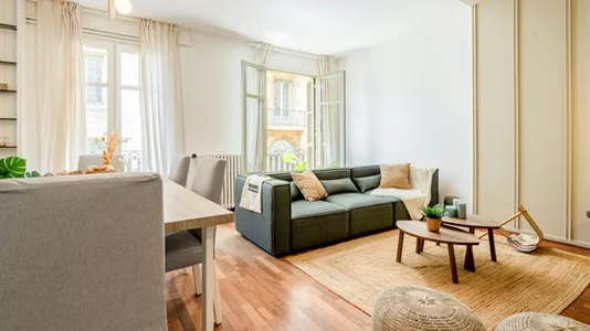 Rooms in Barcelona Ciutat Vella - photo 3