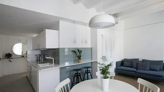 Apartments in Barcelona Ciutat Vella - photo 2