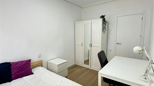 Rooms in Castellón de la Plana/Castelló de la Plana - photo 2