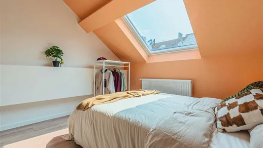 Rooms in Brussels Sint-Joost-ten-Node - photo 3