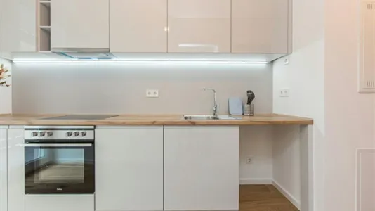 Rooms in Berlin Mitte - photo 7