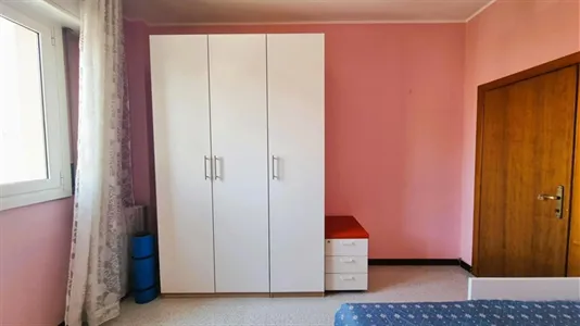 Rooms in Milano Zona 8 - Fiera, Gallaratese, Quarto Oggiaro - photo 3