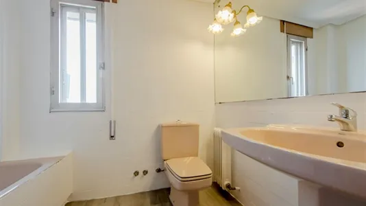 Rooms in Madrid Retiro - photo 8