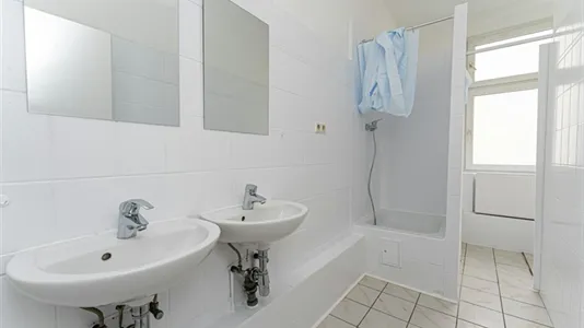 Rooms in Berlin Friedrichshain-Kreuzberg - photo 9
