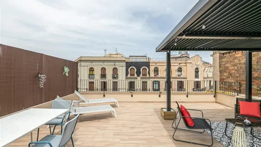 Apartments in Barcelona Eixample - photo 3