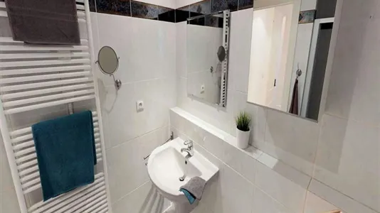 Rooms in Lyon - photo 9