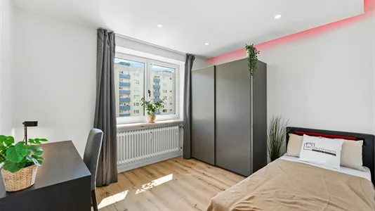 Rooms in Munich Thalkirchen-Obersendling-Forstenried-Fürstenried-Solln - photo 2