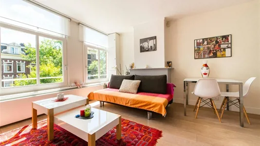 Apartments in Amsterdam Centrum - photo 2