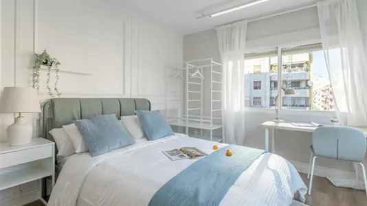 Rooms in Alicante/Alacant - photo 1