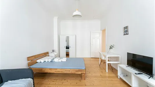 Apartments in Berlin Pankow - photo 2