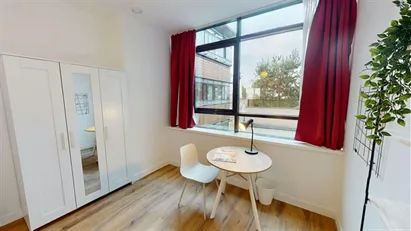 Room for rent in Nanterre, Île-de-France