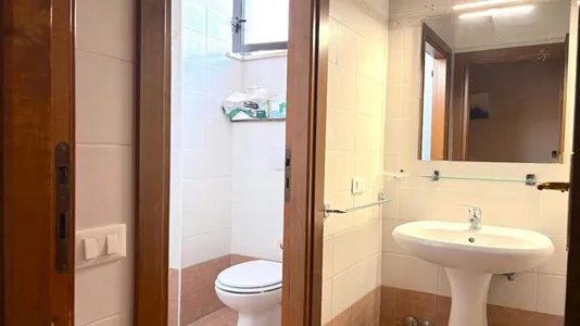 Rooms in Roma Municipio XI – Arvalia/Portuense - photo 5