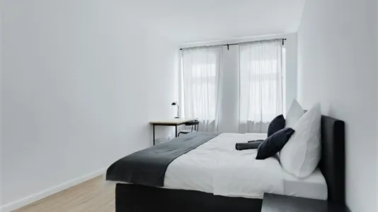 Rooms in Berlin Mitte - photo 4