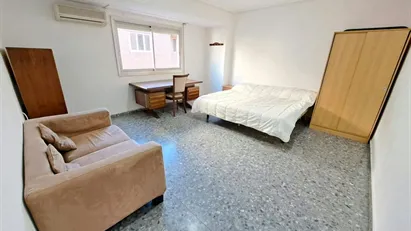 Room for rent in el Camí de Vera, Comunidad Valenciana