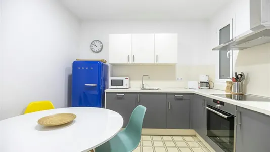 Apartments in Barcelona Eixample - photo 8