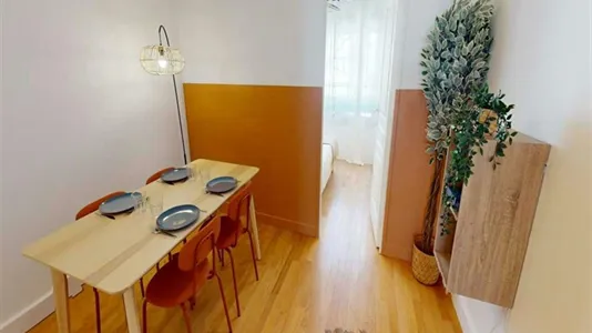 Rooms in Paris 15ème arrondissement - photo 9