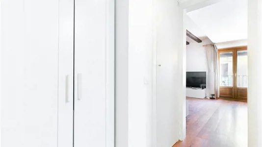 Apartments in Barcelona Ciutat Vella - photo 2