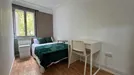 Room for rent, Madrid Moratalaz, Madrid, Avenida de Moratalaz