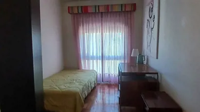 Room for rent in Porto (Distrito)