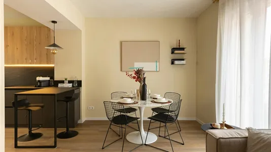 Rooms in Madrid Chamberí - photo 9