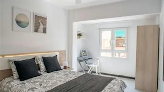 Rooms in La Torre - photo 1