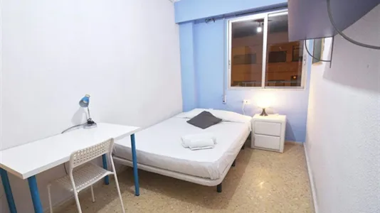 Rooms in Valencia Algirós - photo 4