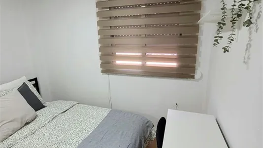 Rooms in Burjassot - photo 4