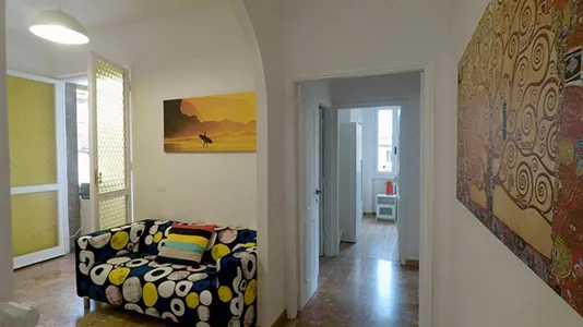 Rooms in Florence - photo 9