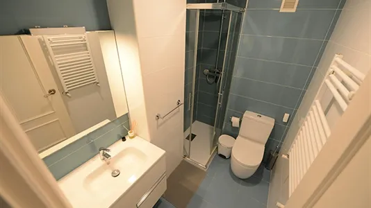 Rooms in Bilbao - photo 6