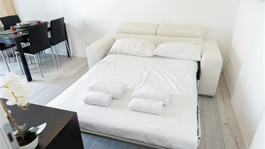 Apartments in Milano Zona 5 - Vigentino, Chiaravalle, Gratosoglio - photo 4