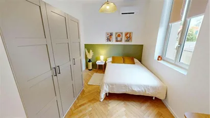 Room for rent in Lyon, Auvergne-Rhône-Alpes