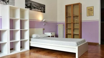 Room for rent in Milano Zona 9 - Porta Garibaldi, Niguarda, Milan