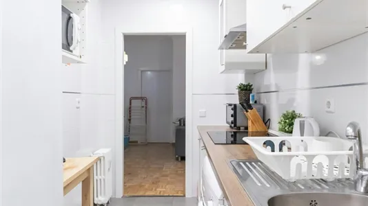 Rooms in Madrid Chamberí - photo 9