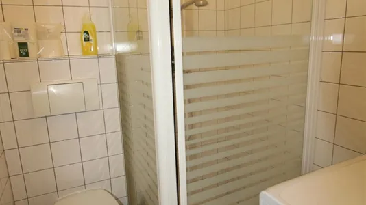 Apartments in Location is not specified - photo 9