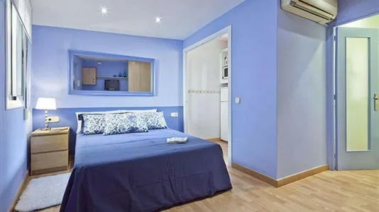 Apartments in Barcelona Ciutat Vella - photo 1