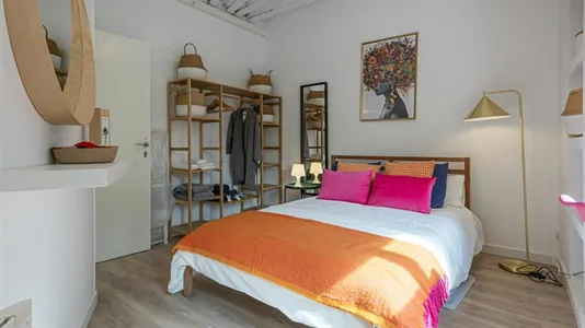 Rooms in Barcelona Eixample - photo 4