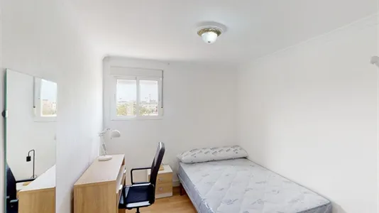 Rooms in Jerez de la Frontera - photo 4