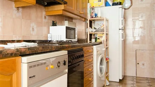 Rooms in Valencia Extramurs - photo 8