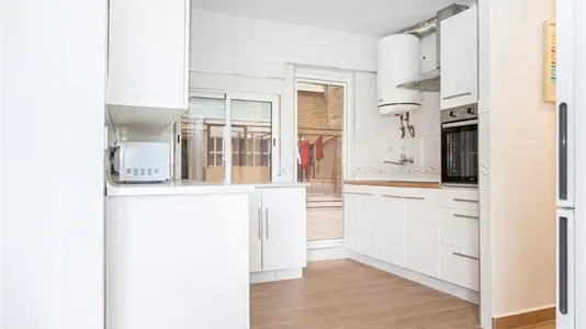 Rooms in Zaragoza - photo 10