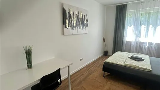Rooms in Garching - photo 2
