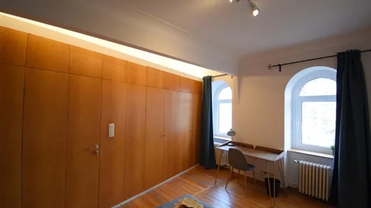 Rooms in Brussels Schaarbeek - photo 3