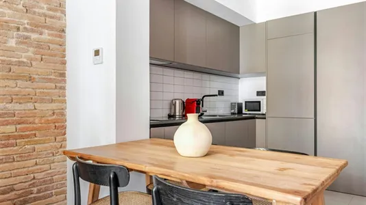 Apartments in Barcelona Ciutat Vella - photo 5