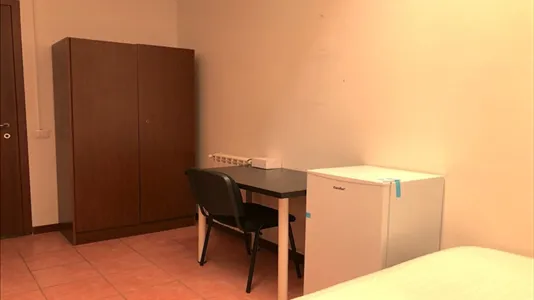 Rooms in Roma Municipio XI – Arvalia/Portuense - photo 4