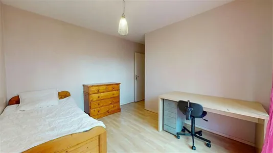 Rooms in Lyon - photo 2