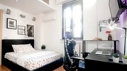 Room for rent in Milano Zona 2 - Stazione Centrale, Gorla, Turro, Greco, Crescenzago, Milan