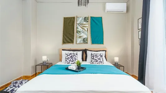 Rooms in Athens Exarchia - photo 2